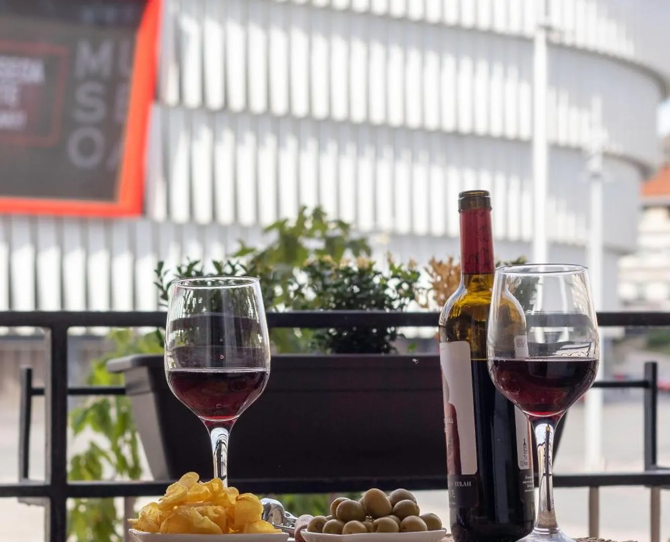 San Mames Apartment - Free Parking Bilbao